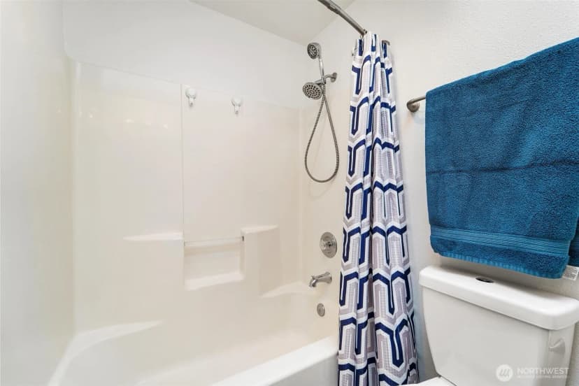 Property photo for 27237 Church Creek Loop Nw, Stanwood photo 14