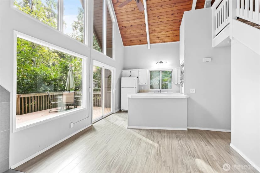Property photo for 2 Creekside Lane, Bellingham
