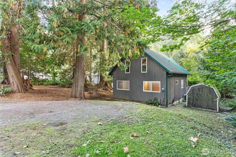 Property photo for 2 Creekside Lane, Bellingham photo 31