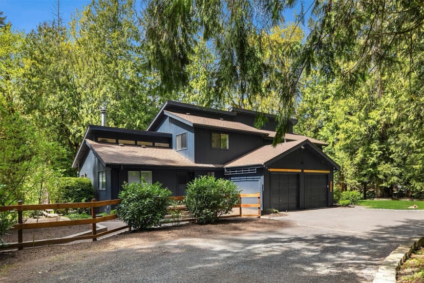 Property photo for 14235 248th Place Se, Issaquah