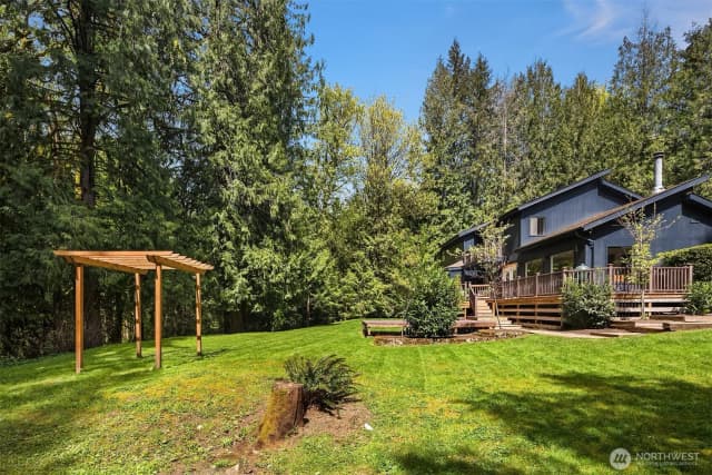 Property photo for 14235 248th Place Se, Issaquah photo 4