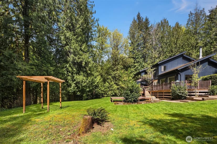 Property photo for 14235 248th Place Se, Issaquah photo 4