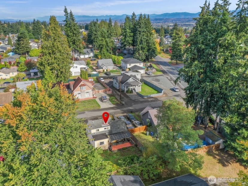Property photo for 2220 Jackson Avenue, Everett photo 27