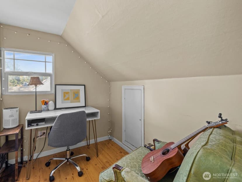 Property photo for 2220 Jackson Avenue, Everett photo 15