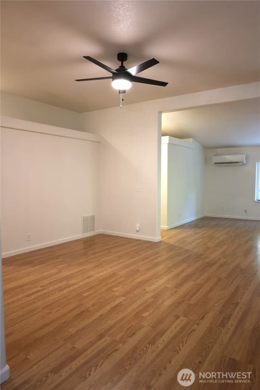 Property photo for 6219 Seabeck Holly Nw, Seabeck photo 19