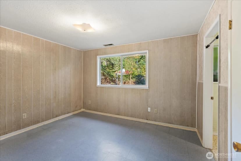 Property photo for 3320 Ne 178th Street, Lake Forest Park photo 24