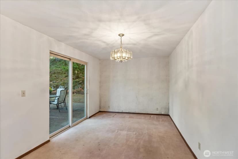 Property photo for 3320 Ne 178th Street, Lake Forest Park photo 6
