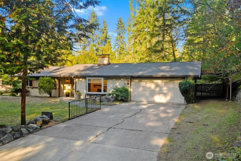 Property photo for 3320 Ne 178th Street, Lake Forest Park