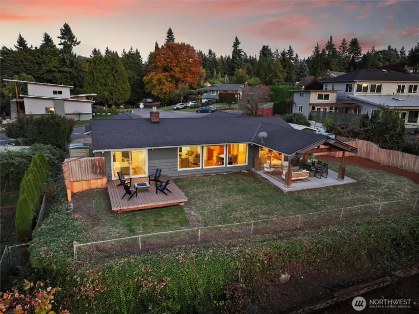 Property photo for 4645 116th Avenue Se, Bellevue photo 27