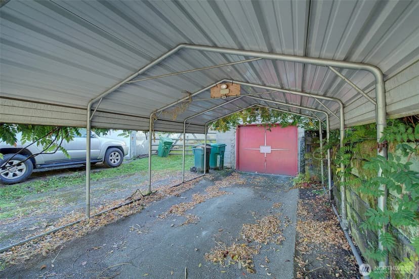 Property photo for 2303 Ne 95th Street, Seattle photo 26