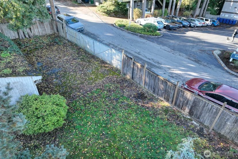 Property photo for 2303 Ne 95th Street, Seattle photo 34