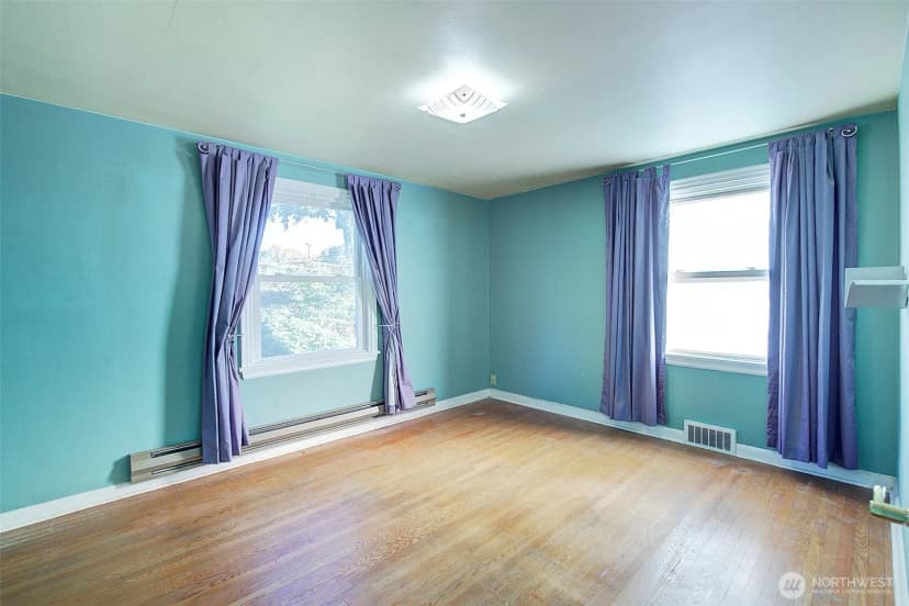 Property photo for 2303 Ne 95th Street, Seattle photo 15