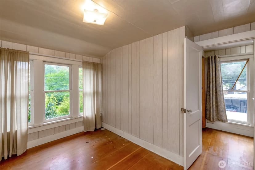 Property photo for 130 W Pine Street, Shelton photo 29