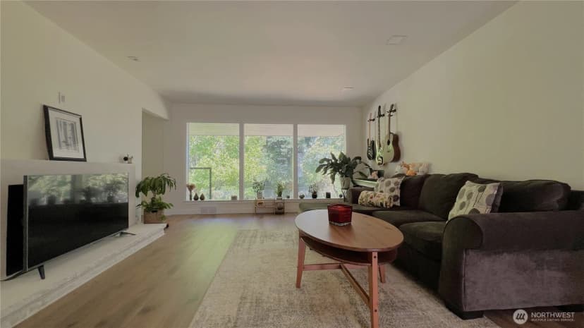 Property photo for 2918 74th Avenue, Mercer Island photo 7