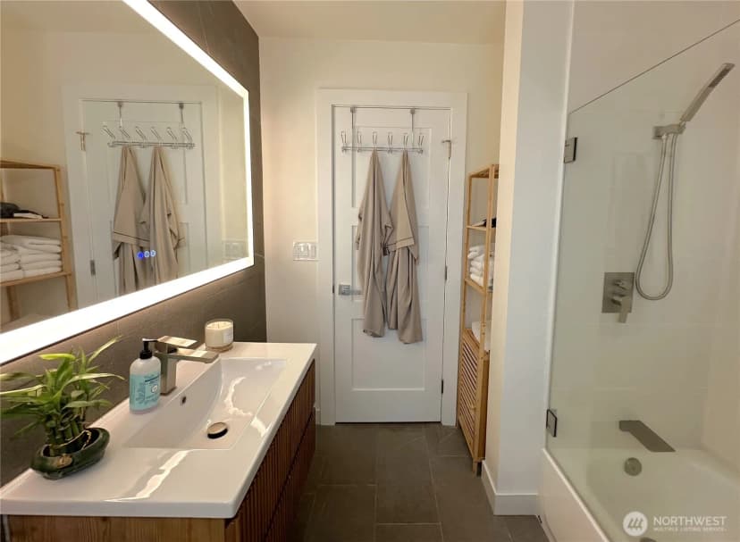 Property photo for 2918 74th Avenue, Mercer Island photo 12