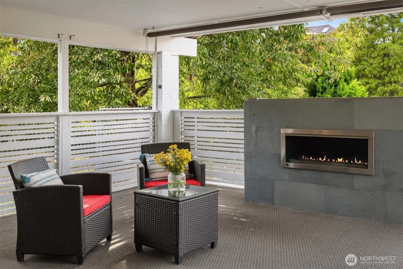 Property photo for 3117 Mount Rainier Drive S, Seattle photo 13
