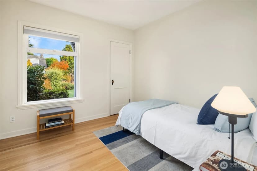 Property photo for 3117 Mount Rainier Drive S, Seattle photo 19