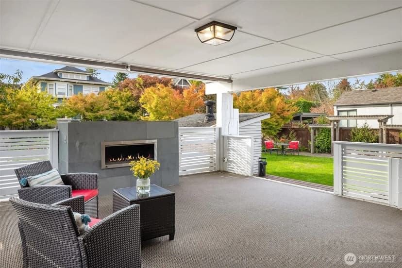 Property photo for 3117 Mount Rainier Drive S, Seattle photo 14