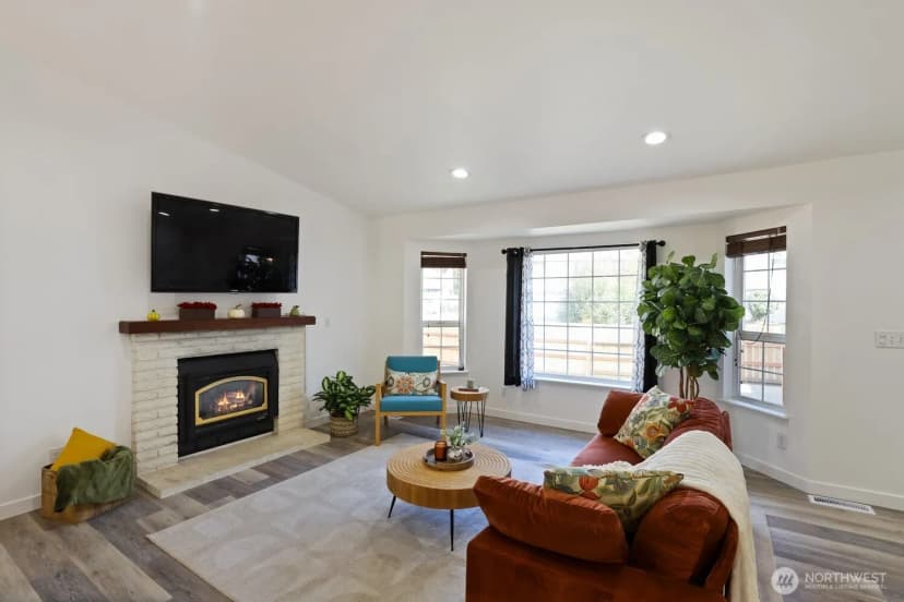 Property photo for 7017 E Firefly Court, Port Orchard photo 6