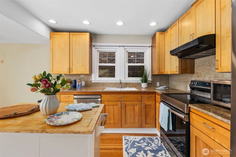 Property photo for 1937 5th St, Bremerton photo 12