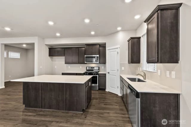 Property photo for 1702 S Mallard Way #37, Ellensburg photo 2