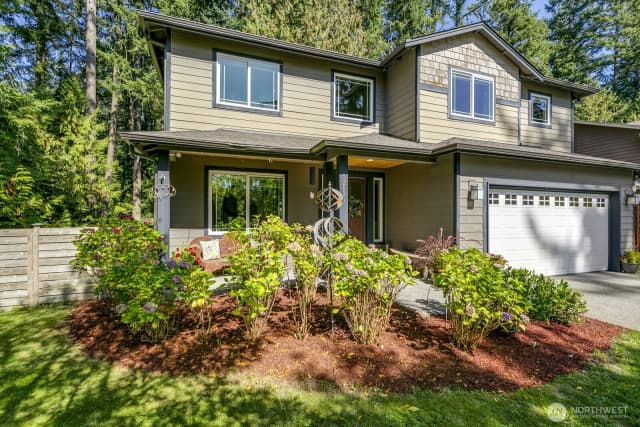 Property photo for 5211 East Drive, Everett
