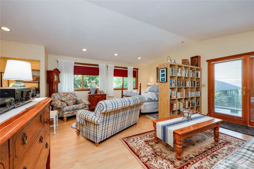 Property photo for 21582 President Point Road Ne, Kingston photo 25