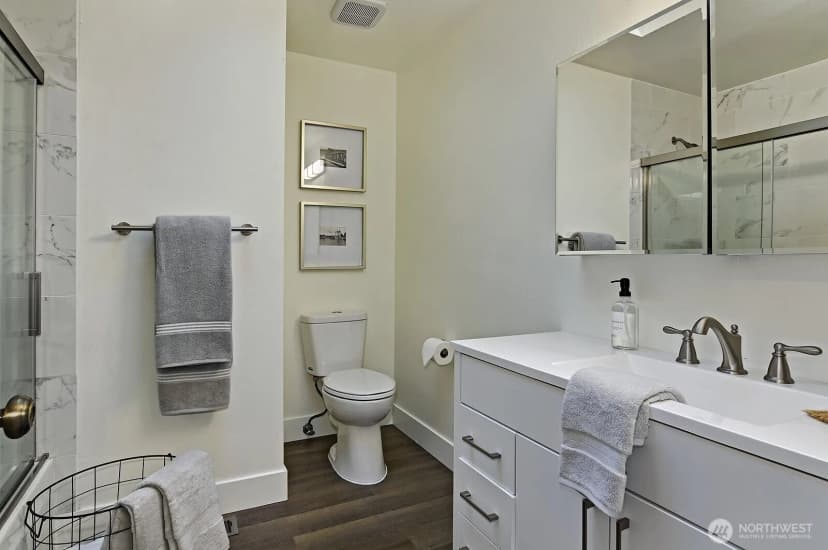 Property photo for 4009 229th Place Sw, Mountlake Terrace photo 15