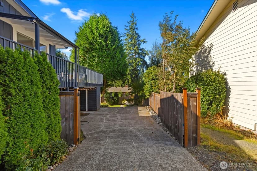 Property photo for 19811 11th Avenue Nw, Shoreline photo 33