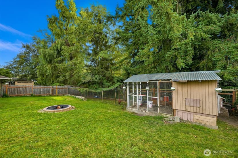 Property photo for 1020 E Rio Vista Avenue, Burlington photo 37