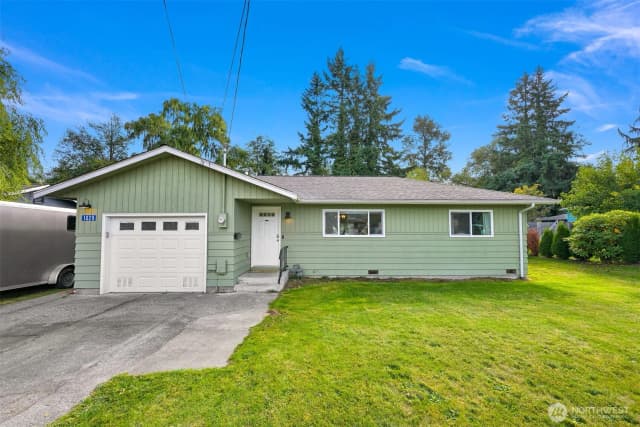 Property photo for 1020 E Rio Vista Avenue, Burlington