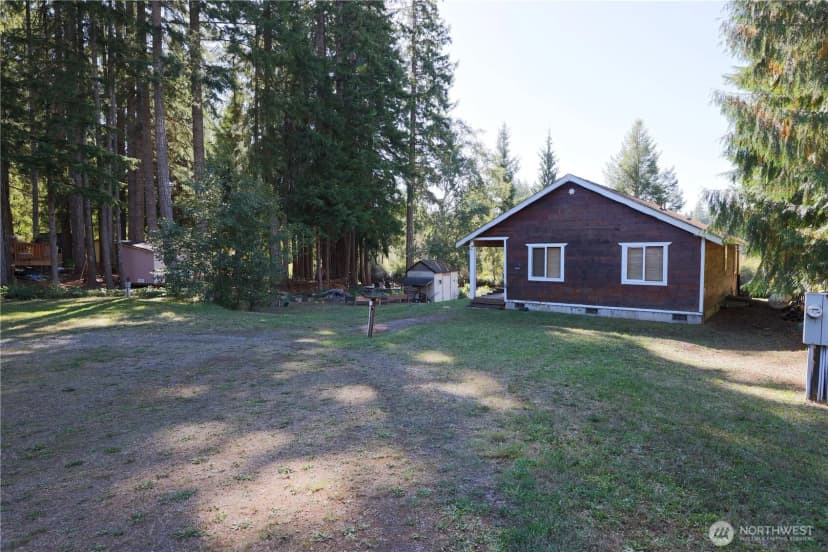 Property photo for 2420 W Star Lake Drive, Elma photo 20