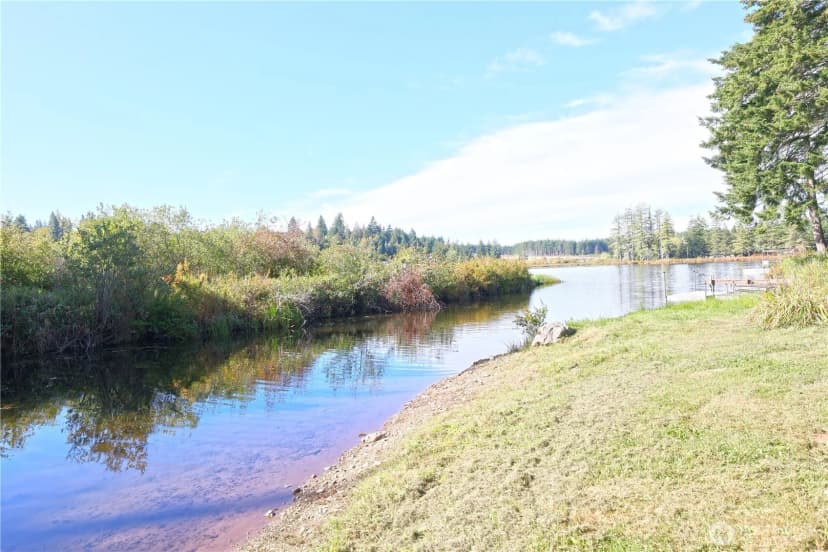 Property photo for 2420 W Star Lake Drive, Elma photo 13