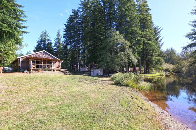 Property photo for 2420 W Star Lake Drive, Elma photo 15