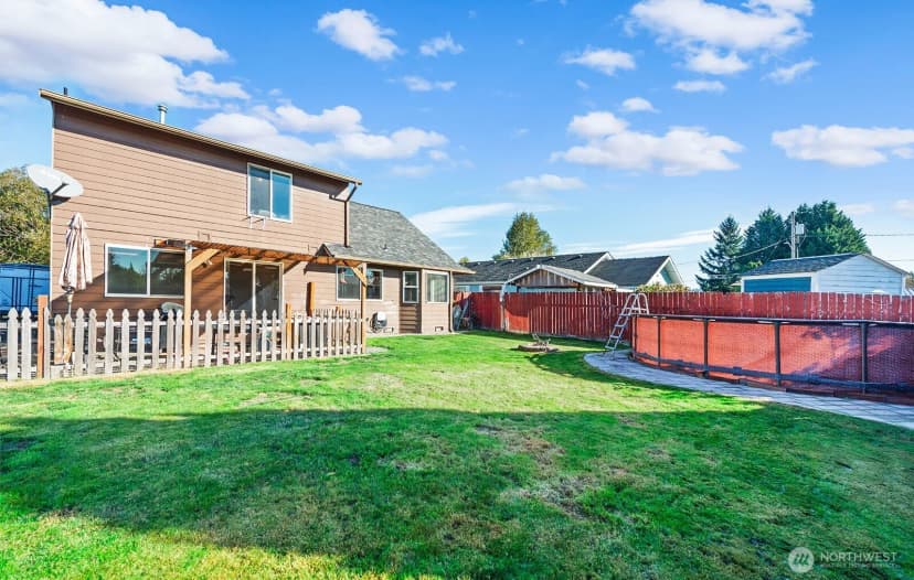 Property photo for 206 1st Avenue E, Pacific photo 28
