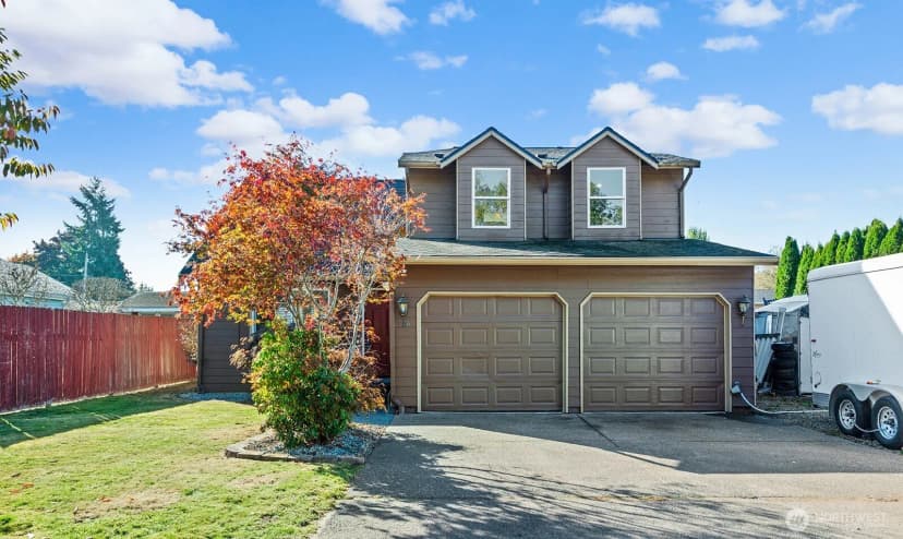 Property photo for 206 1st Avenue E, Pacific