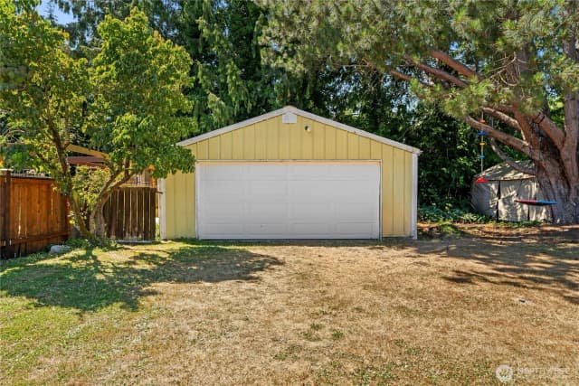 Property photo for 9414 Sharon Drive, Everett photo 2