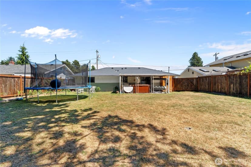 Property photo for 9414 Sharon Drive, Everett photo 23