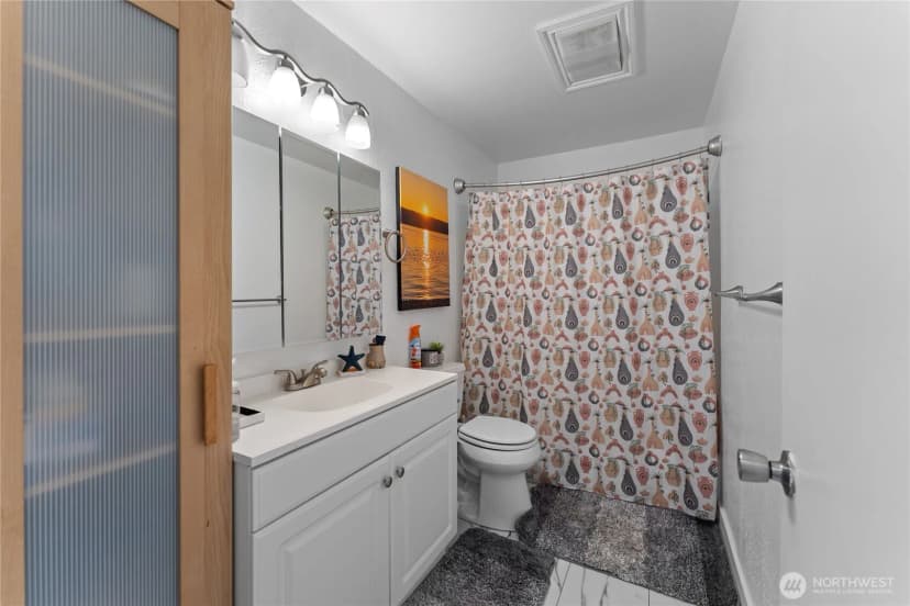Property photo for 9414 Sharon Drive, Everett photo 16