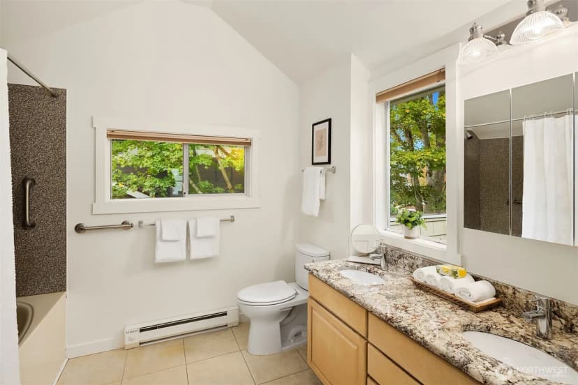 Property photo for 5722 Keystone Place N, Seattle photo 24