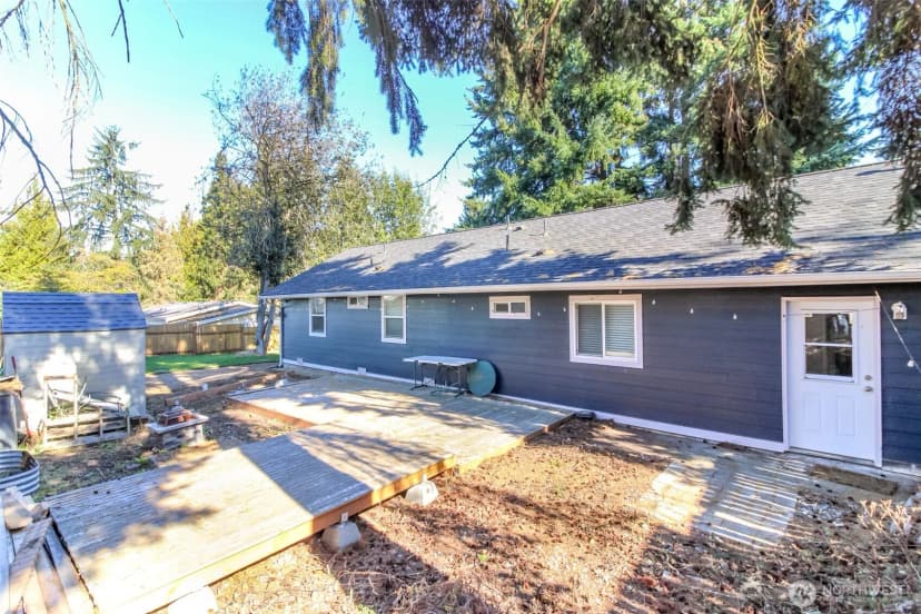 Property photo for 14045 8th Avenue S, Burien photo 35
