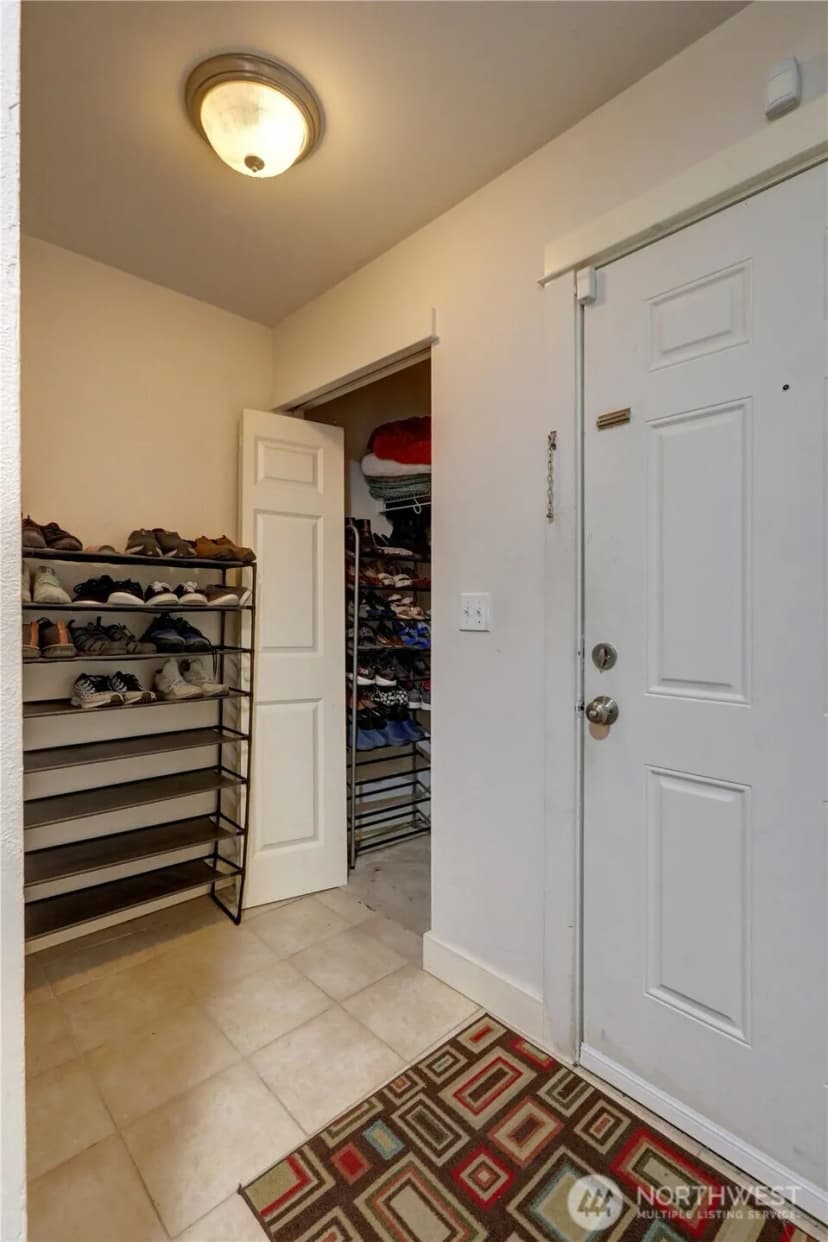 Property photo for 4542 S Henderson Street #a, Seattle photo 17