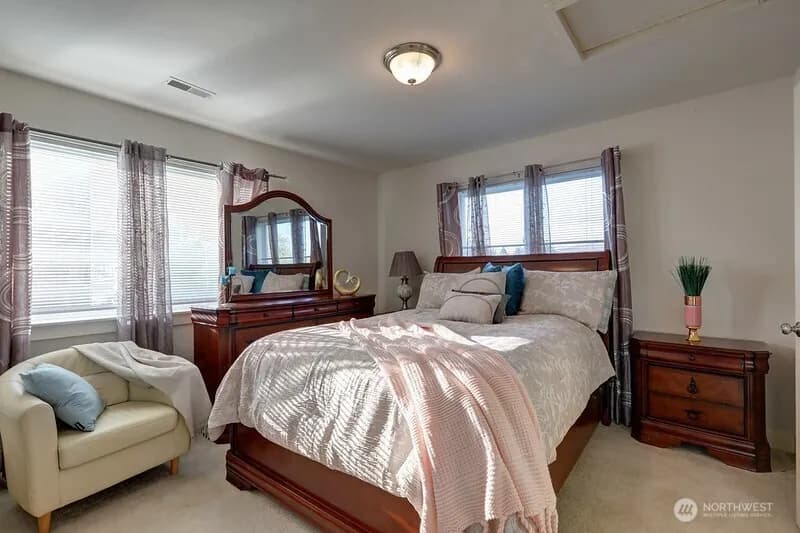 Property photo for 4542 S Henderson Street #a, Seattle photo 9