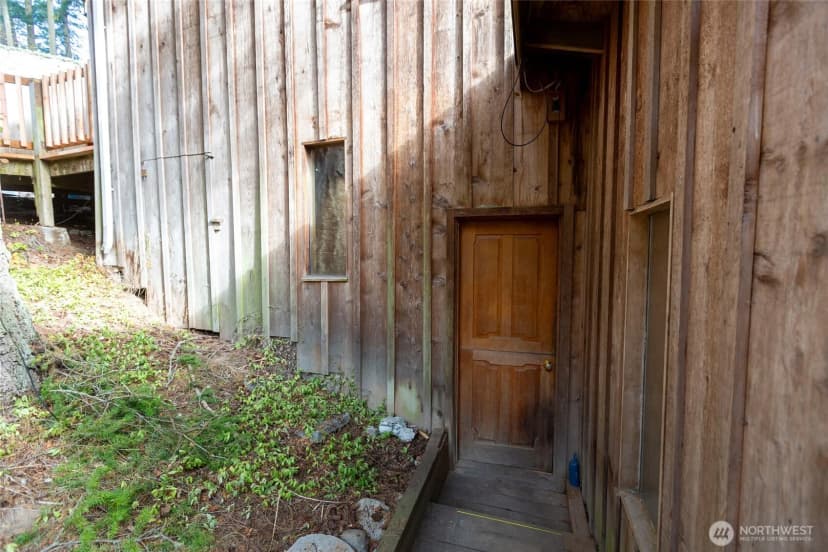 Property photo for 230 Middle Fork Road, Friday Harbor photo 8