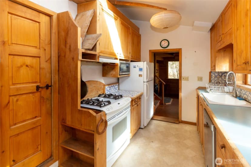 Property photo for 230 Middle Fork Road, Friday Harbor photo 14