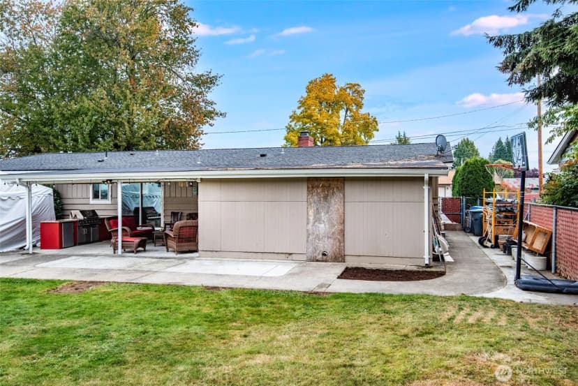 Property photo for 1024 21st Street Nw, Puyallup photo 30