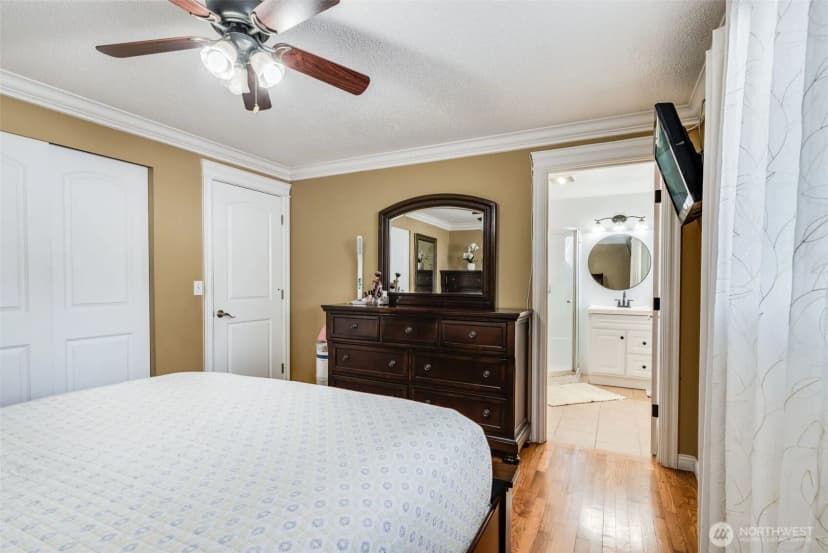 Property photo for 1024 21st Street Nw, Puyallup photo 18