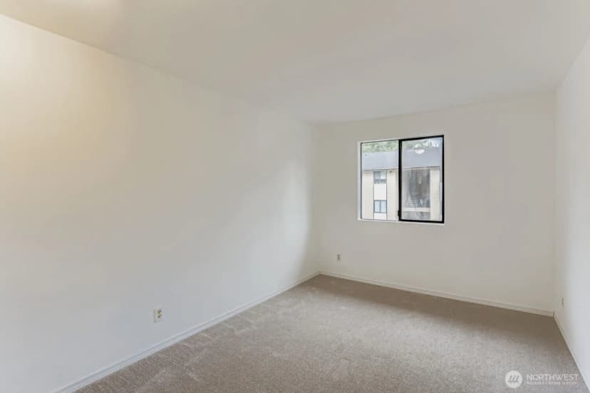 Property photo for 16200 Ne 12th Court #d-53, Bellevue photo 14