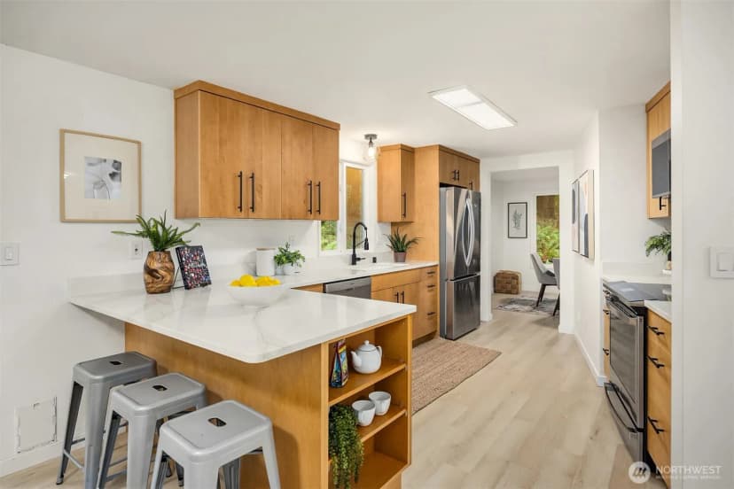 Property photo for 6560 Fletcher Bay Road Ne, Bainbridge Island photo 13