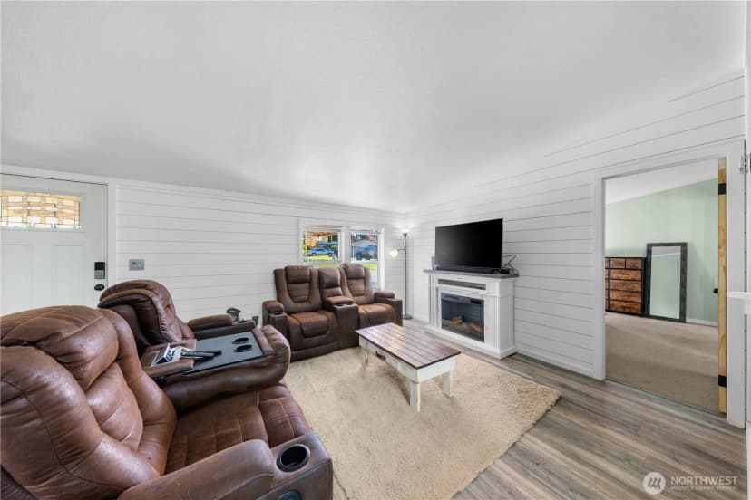 Property photo for 5046 Aerie Lane, Sedro Woolley photo 5